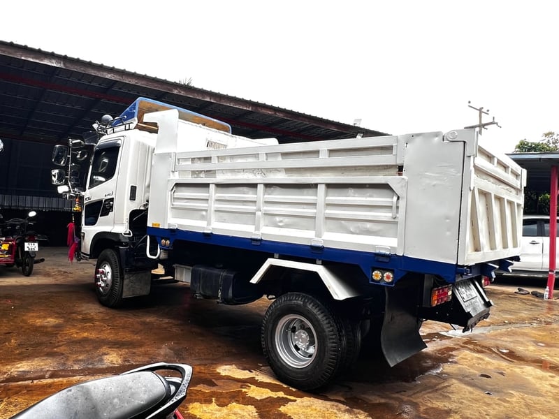 Hino 190แรง ดั้มพ์ 5คิว