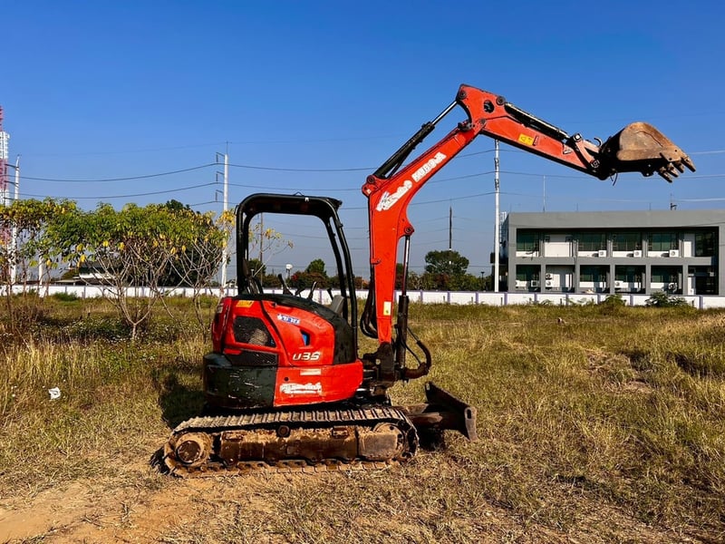แบ็คโฮเล็ก KUBOTA 35U-6 เอกสารเล่มทะเบียนชุดโอนครบ แบ็คโฮเล็ก KUBOTA 35U-6 เอกสารเล่มทะเบียนชุดโอนครบ