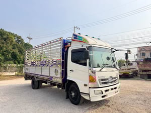 6ล้อ HINO MEGA150 ปี60 กระบะเนียม 5.60เมตร 
