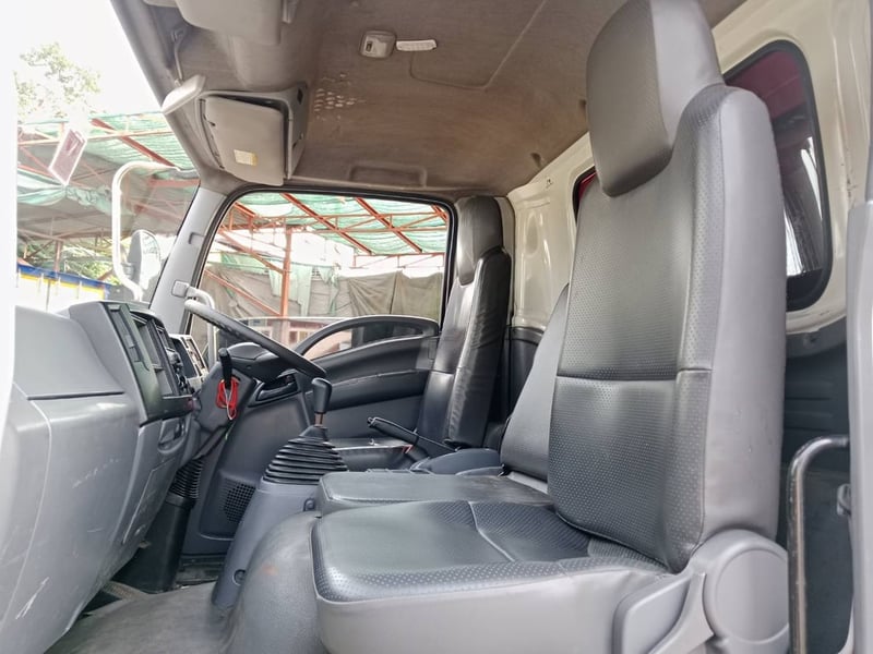 ISUZU FRR 210 ปี63 คอก กระบะยาว 6.60 ม