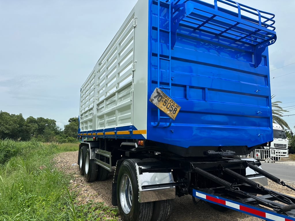 ISUZU 360 ปี 61 ดั้มเกษตรอู่ ซีทีทรัค สภาพพร้อมใช้ ยางดี ใส่ได้ 32 ตัน