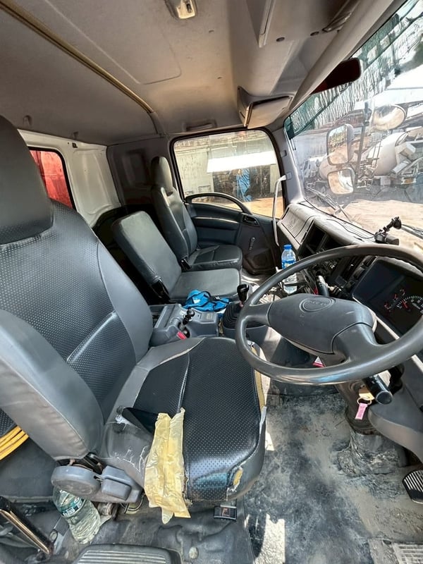 รถโม่ปูน ISUZU 360 แรงปี57 โม่7คิวโม่ ยี่ห้อzecom