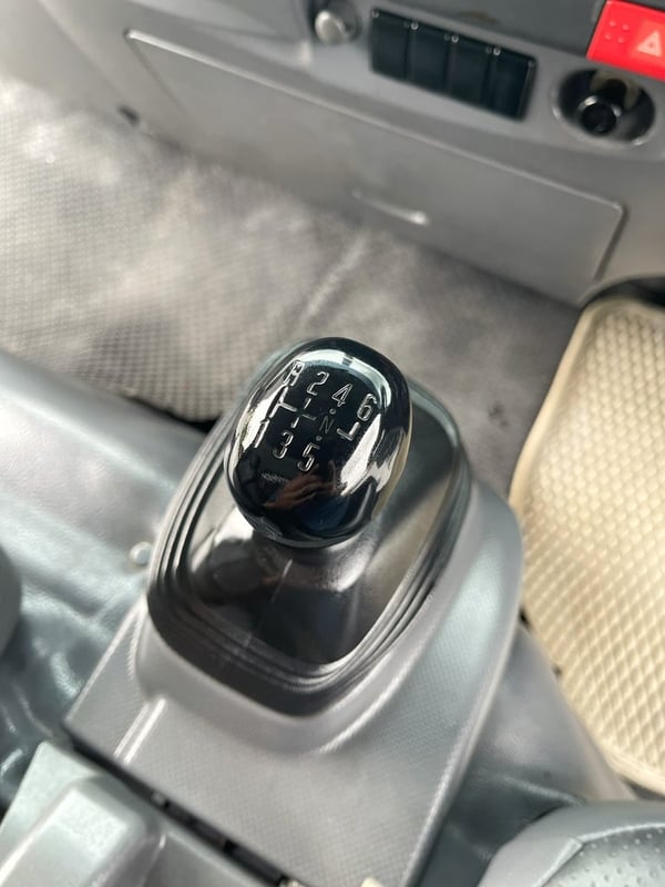 6 ล้อ ISUZU NQR 175 แรงเทอร์โบ ปี 2557 รถห้างแท้