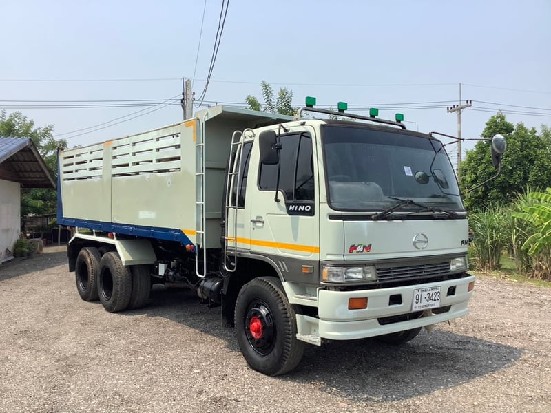 Hino 10 ล้อ ดั้มพ์ (FM3M) 240แรง(M10C) ปี38