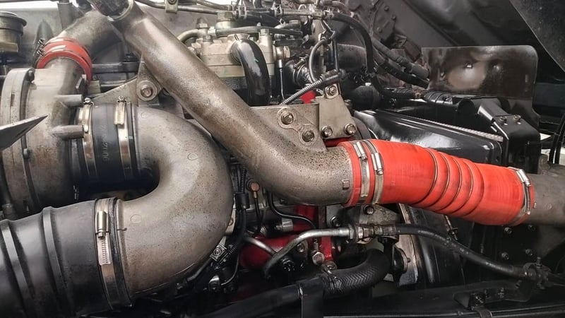 หัวลากฮีโน่เมก้า ซีรี่ย์ 500 FM2P 380แรง ปี 2557 หัวลากฮีโน่เมก้า ซีรี่ย์ 500 FM2P 380แรง ปี 2557