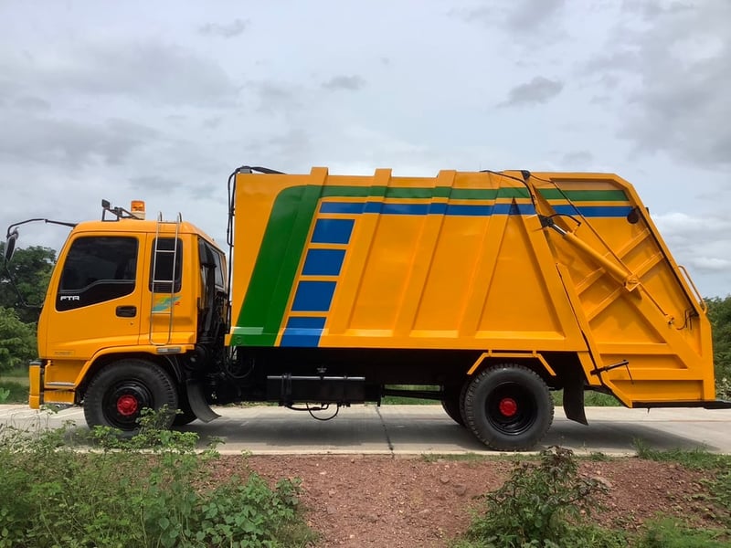 Isuzu6ล้อ เดก้า #รถขยะ 200แรง ยูโร2 ปี47 Isuzu6ล้อ เดก้า #รถขยะ 200แรง ยูโร2 ปี47