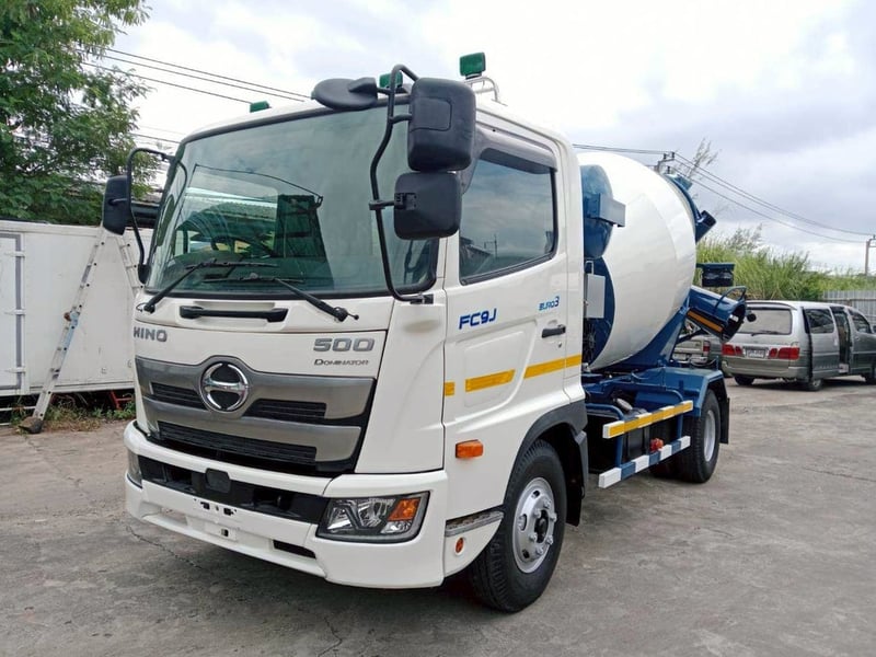 Hino 6 ล้อ FC9J175แรง ปี65 โม่ปูน 3.5 คิว ราคา1,250,000บาท