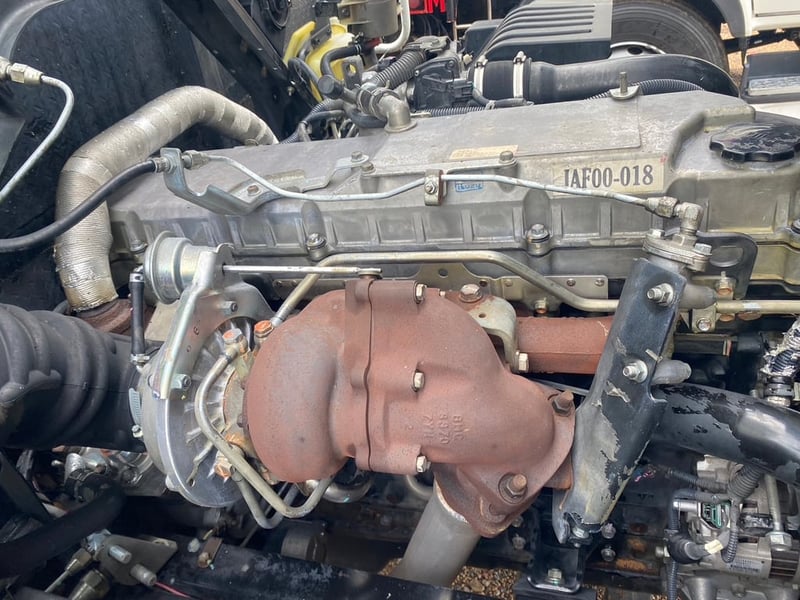 Isuzu FVM 240 เเรง  เพลาเดียว 7.8เมตรปี 61 ราคา 1,300,000 บาท 