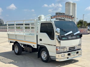 ISUZU NKR หัวการ์ตูน 🚚  กระบะพร้อมคอกเหล็ก