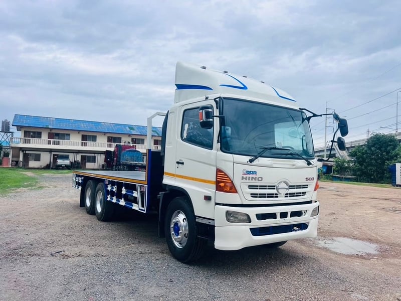 Hino 10ล้อพื้นเรียบ FL8J 212 แรง ยาว 6.50 ม ปี 57 พื้นเรียบต่อใหม่