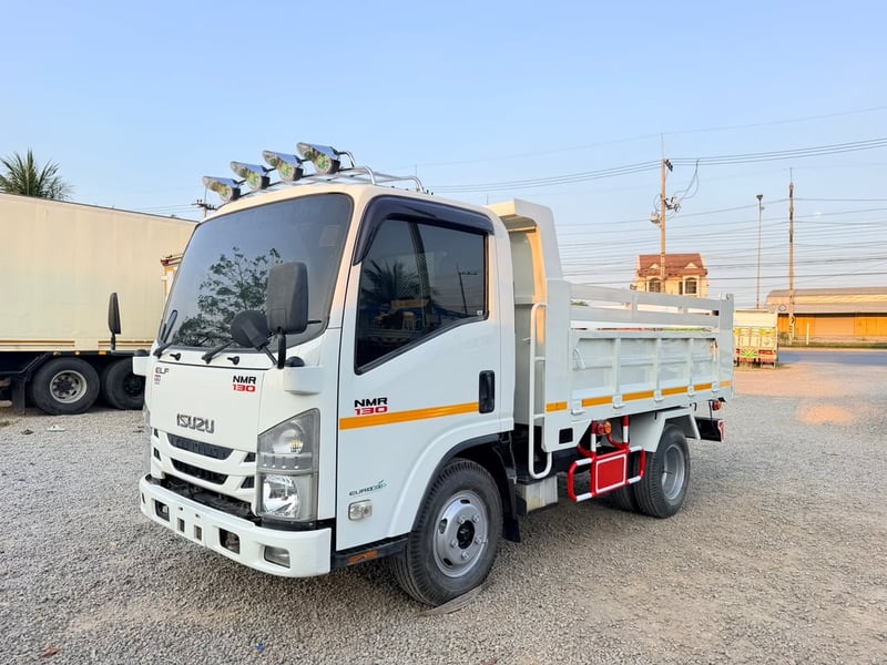 Isuzu NMR 130 ปี64 ดั้มพ์ 3คิว