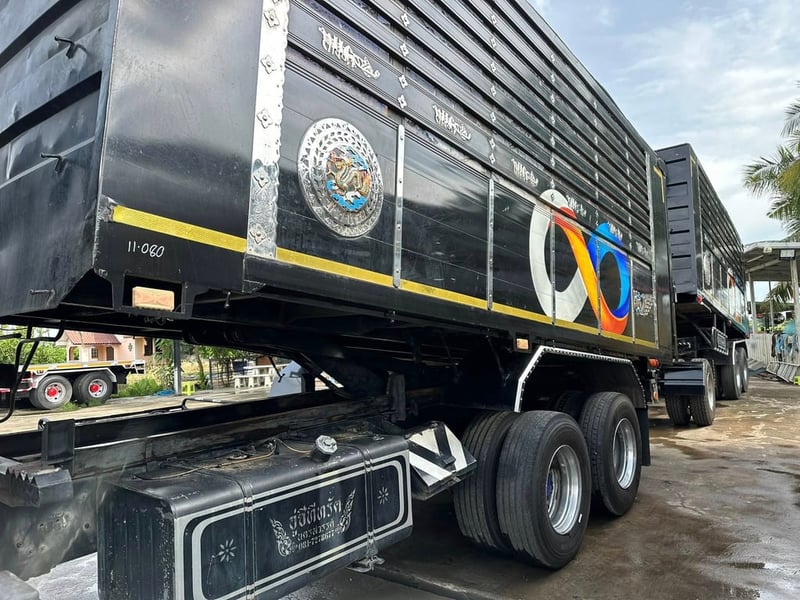 ISUZU 360 ปี 61 ดั้มเกษตรอู่ ซีที ทรัค ใส่ของ 31 ตัน 