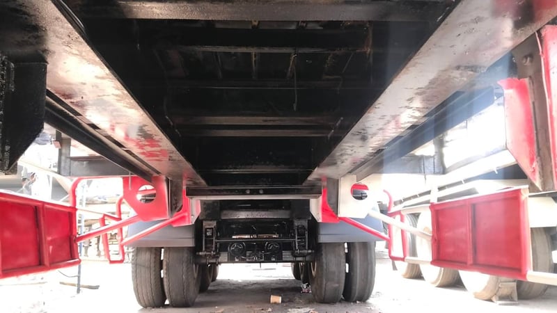 หางพื้นเรียบสามเพลา อาซีเค  ปี 2551 