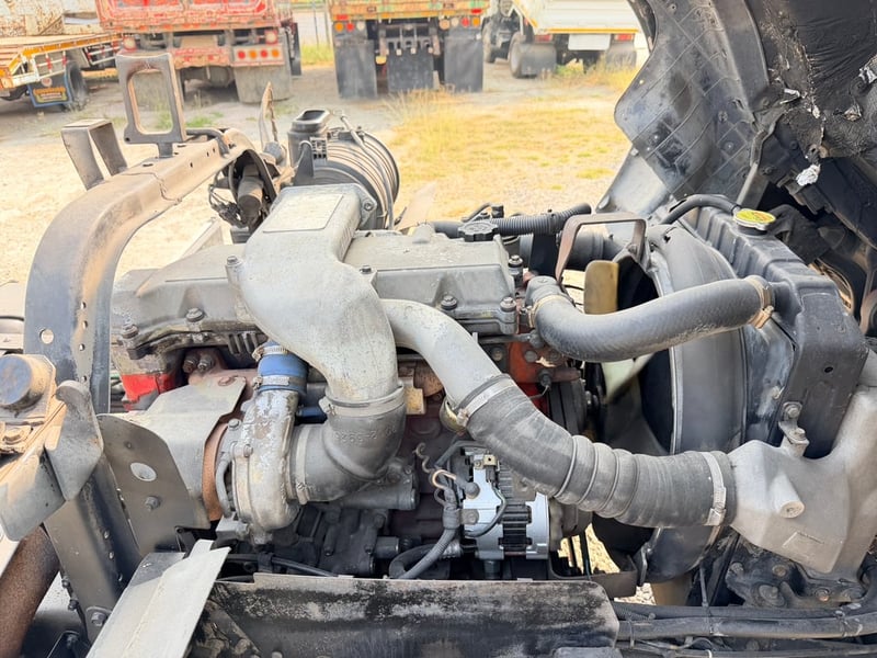 HINO FC4J ปี45 หัวคัชซี เครื่อง JO5C turbo 150แรง  ตัวรถยาว 5.50 เมตร 