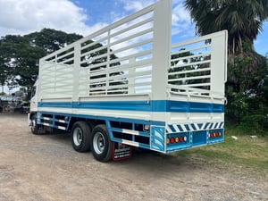 HINOรุ่นFL8jเครือง260 ปี60 กระบะยาว7.5เมตร