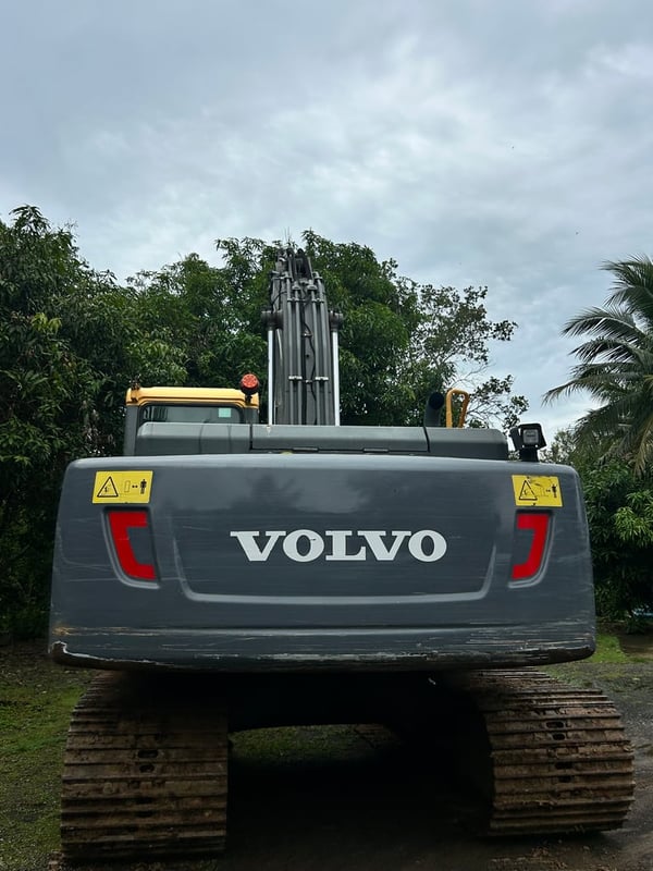 แม็คโคร Volvo EC210D ปี21 P.M.4273 ชม. แม็คโคร Volvo EC210D ปี21 P.M.4273 ชม.