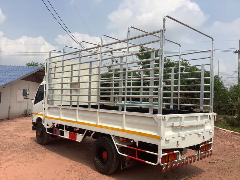 Hino 6 ล้อ คอก ดูโท้150แรง ยูโร3 ปี 55 Hino 6 ล้อ คอก ดูโท้150แรง ยูโร3 ปี 55