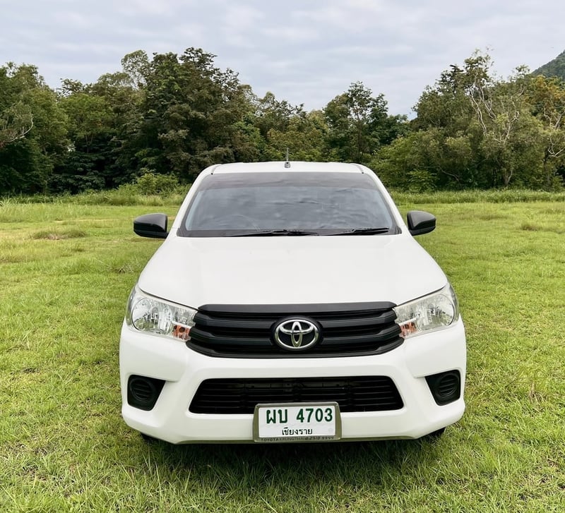 Toyota REVO 2.4 ปี 2016  รถสวยๆ  เล่มพร้อมโอน 