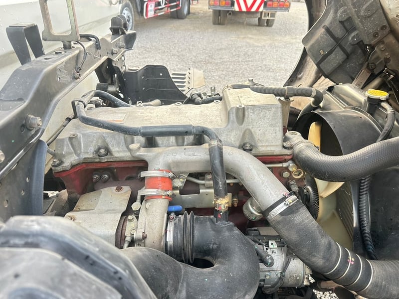 Hino mega 175 ปี62 ไมล์ 11x,xxx km กระบะคอก