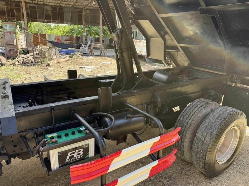 ISUZU NKR 100แรงเทอร์โบ ปี50 ดัมพ์3คิว ยาว3.18 กว้าง1.90 ISUZU NKR 100แรงเทอร์โบ ปี50 ดัมพ์3คิว ยาว3.18 กว้าง1.90