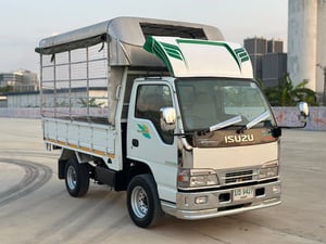 𝐈𝐒𝐔𝐙𝐔 𝐍𝐊𝐑 หัวการ์ตูน - 4ล้อ กระบะพร้อมคอกเหล็ก ยาว 3.10ม