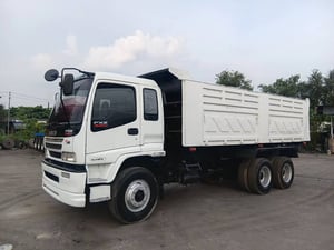 ขายสิบล้อดั้ม อีซูซุ เดก้า 320แรง ปี 2550 รุ่น Max โหลด  ปั้มสามมิตร 