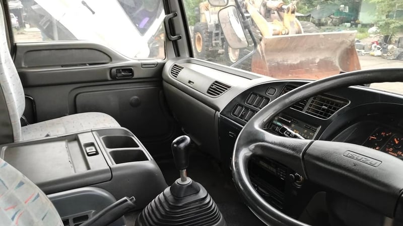 หัวลาก #อีซุซุ #GXZ320แรงม้า ปี 2549 รุ่น Max โหลด  สวยเดิมๆๆเครื่องดี เกียร์ ZF  