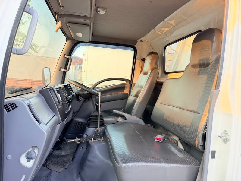 Isuzu NMR 130 ปี64 ดั้มพ์ 3คิว