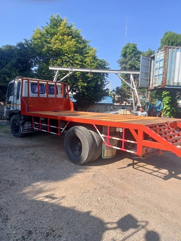 กระบะ พื้นเรียบ  ราคา 35,000 บาท 