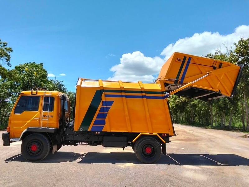 มิตซู6ล้อ ไอ้หลง FK457 รถขยะ ปี44 ราคา 520,000 บาท