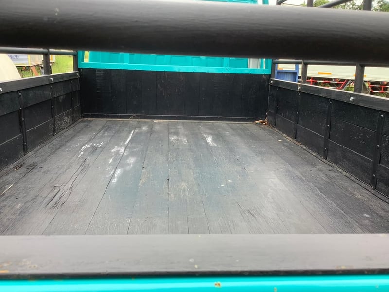 Isuzu 4 ล้อ NKR100แรง คอก ปี51 ราคา 295,000 บาท