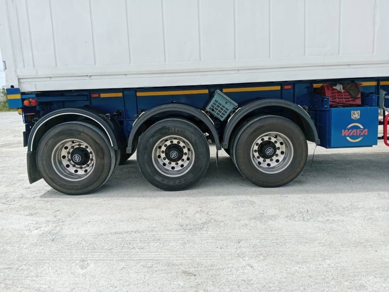 หัวลากHino344+หาง ปี 66 ไม่รวมเครื่องเจนกับตู้ 