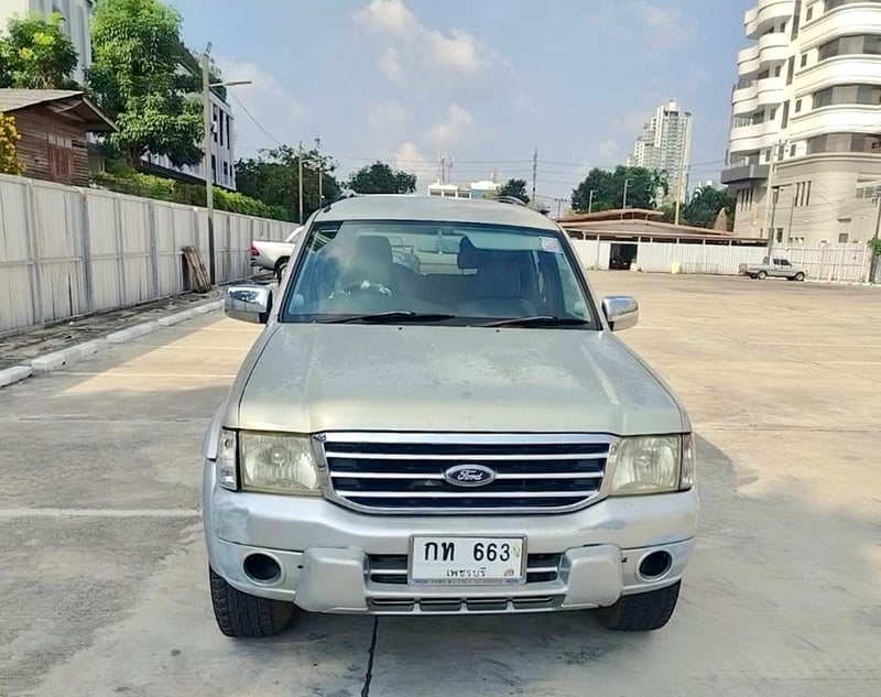 FORD EVEREST 2.5 ดีเซล เกียร์ออโต้ ปี47