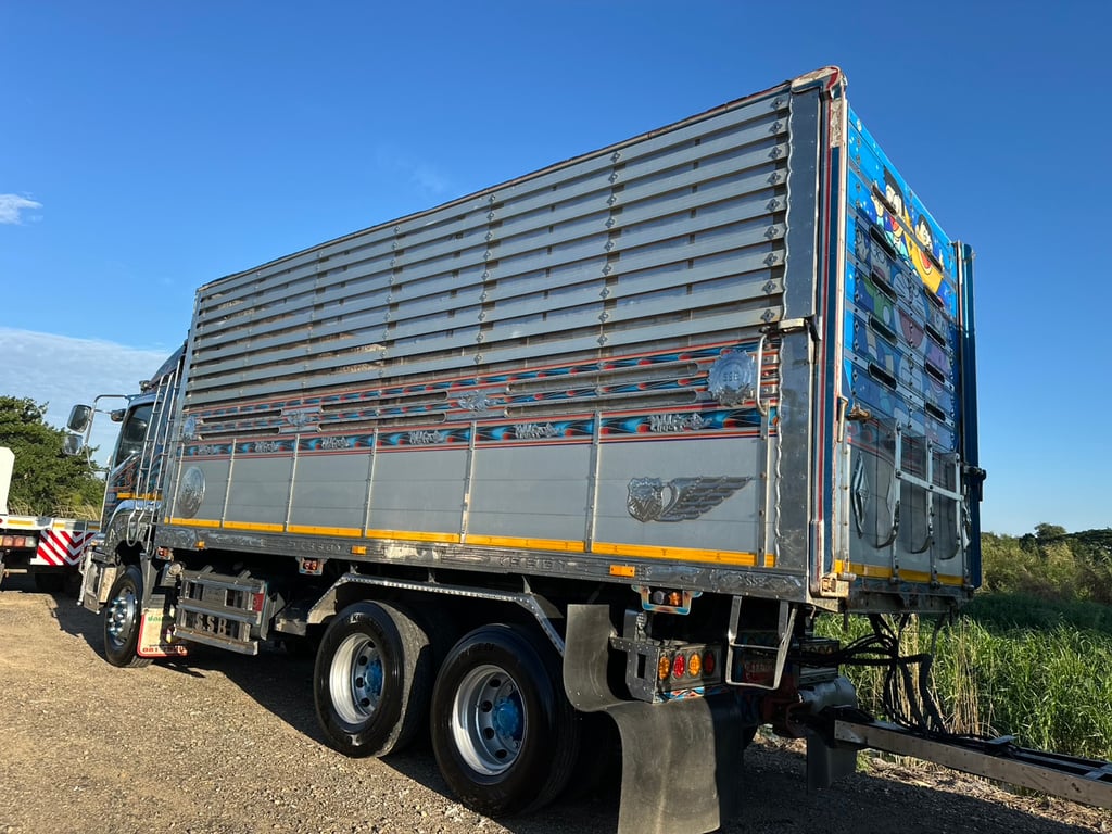 ISUZU FXZ360 ปี 63 JT พ่วงแม่+ลูก ISUZU FXZ360 ปี 63 JT พ่วงแม่+ลูก