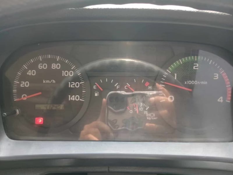 10 ล้อฮีโน่ รถน้ำ500 ปี57 ราคา 1,150,000 บาท