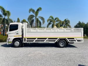 6 ล้อ HINO MEGA FC9JJ 150 แรง เทอร์โบ ปี 2557 กระบะสแตนเลสทั้งลูก รถห้าง 6 ล้อ HINO MEGA FC9JJ 150 แรง เทอร์โบ ปี 2557 กระบะสแตนเลสทั้งลูก รถห้าง