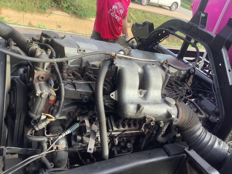 Isuzu 6 ล้อ #เดก้า 200แรง #รถน้ำ 6,000 ลิตร ปี48 