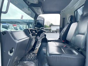 6 ล้อ ISUZU หัวตึก NPR 150 แรงเทอร์โบ ปี 2557 กระบะยาว 5 เมตร 6 ล้อ ISUZU หัวตึก NPR 150 แรงเทอร์โบ ปี 2557 กระบะยาว 5 เมตร