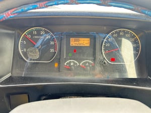 10ล้อ FVM300แรง ยาว6.5เมตร ปี60 