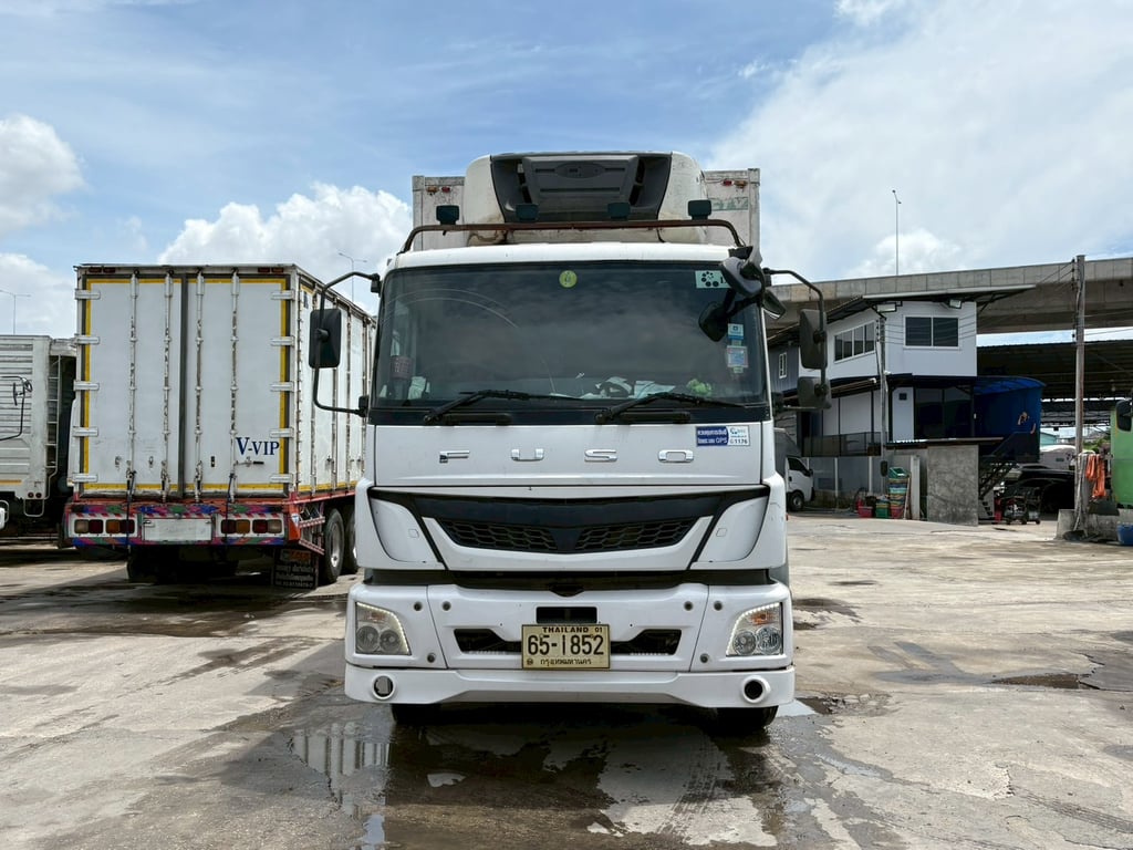 รถตู้เย็น #FUSO 231 ปี61 แอร์แคเรียร์