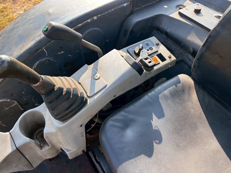 แบ็คโฮเล็ก KUBOTA 35U-6 เอกสารเล่มทะเบียนชุดโอนครบ แบ็คโฮเล็ก KUBOTA 35U-6 เอกสารเล่มทะเบียนชุดโอนครบ