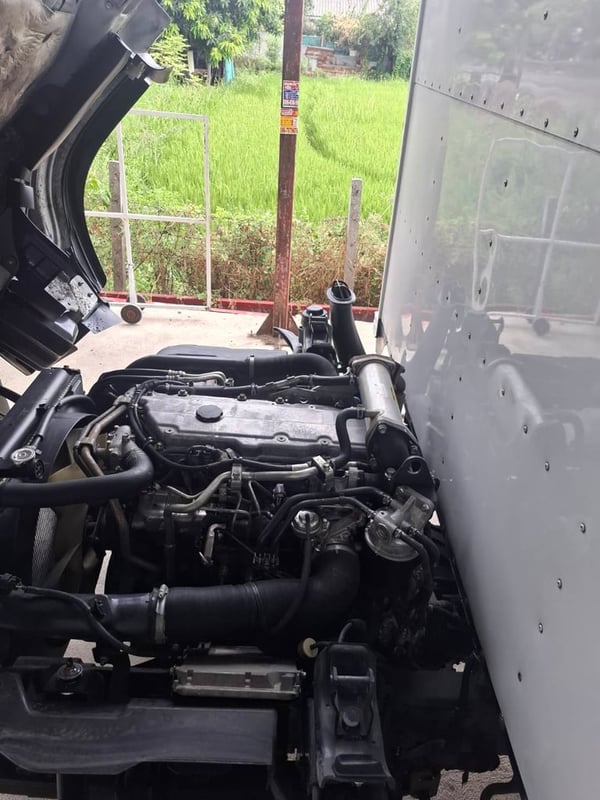 Isuzu NPR รถ6ล้อ 150แรงปี63 Isuzu NPR รถ6ล้อ 150แรงปี63