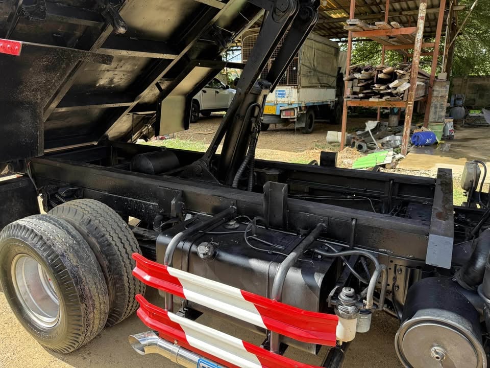 ISUZU NKR 100แรงเทอร์โบ ปี50  ดัมพ์3คิว ยาว3.18 กว้าง1.90 