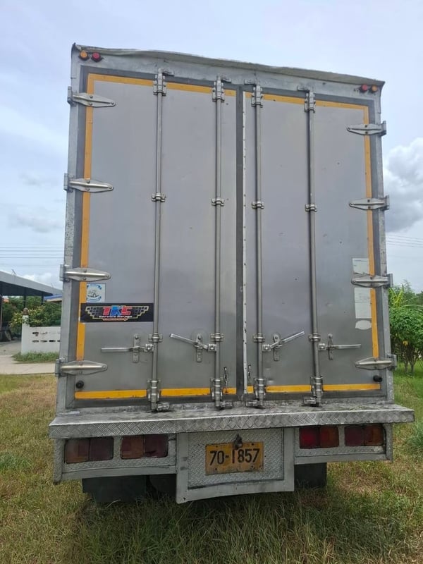 HINO สิบล้อ ตู้ห้องเย็น ฮีโน่เมก้า 260แรง เพลาเดียว รถบรรทุก 10ล้อ ตู้เย็น ปี2010