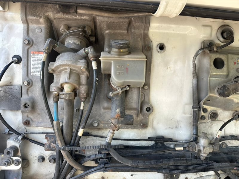 ฮีโน่ FM2P 380 พ่วงแม่+ลูก ปี 57 สามมิตรดั้ม แม่ 6.00  ลูก 6.5  สูง 1.60 ม.