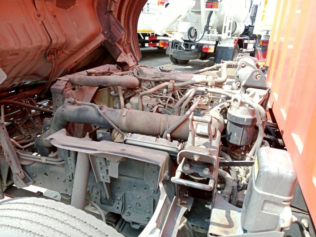 Isuzu NQR 175แรง ปี65 ตู้ยาว 5.60 เมตร 