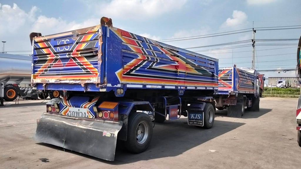 หกล้อดั้ม พ่วง แม่-ลูก FRR 210แรง ปี 2563 หกล้อดั้ม พ่วง แม่-ลูก FRR 210แรง ปี 2563