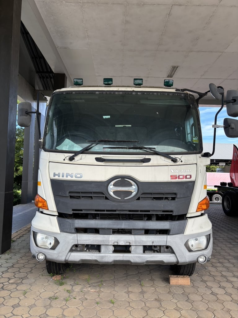 ขายรถโซว์ HINO FM1A 344 แรง กระบะดั้มสามมิตร สภาพใหม่ป้ายแดง