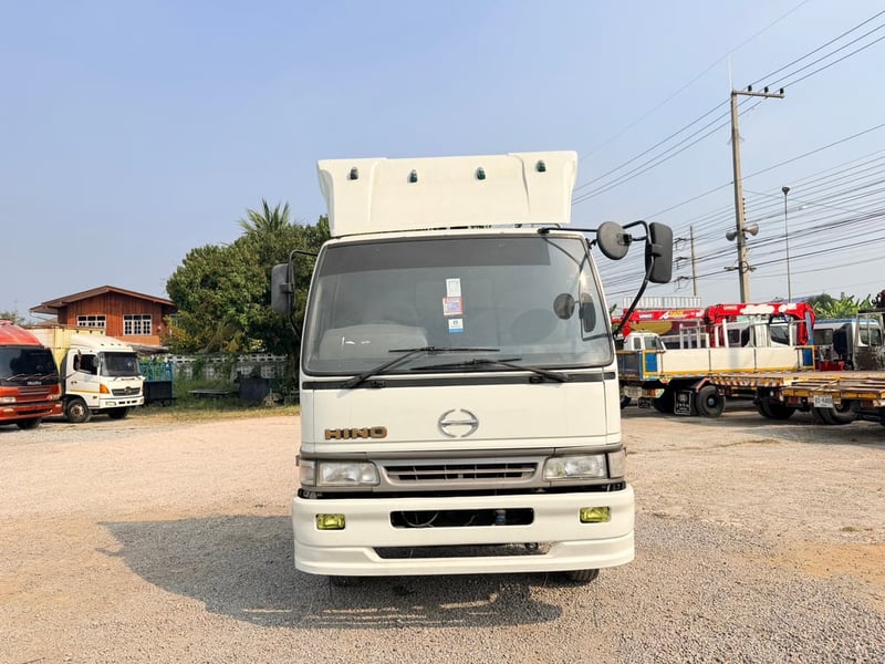 HINO FC4J ปี45 หัวคัชซี เครื่อง JO5C turbo 150แรง  ตัวรถยาว 5.50 เมตร 