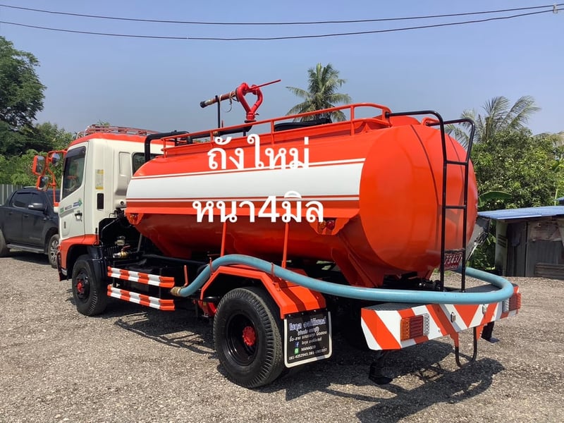 Hino 6 ล้อ (เมก้าFC9J)150 แรง ยูโร2 ปี55 รถน้ำ  5,000 ลิตร 